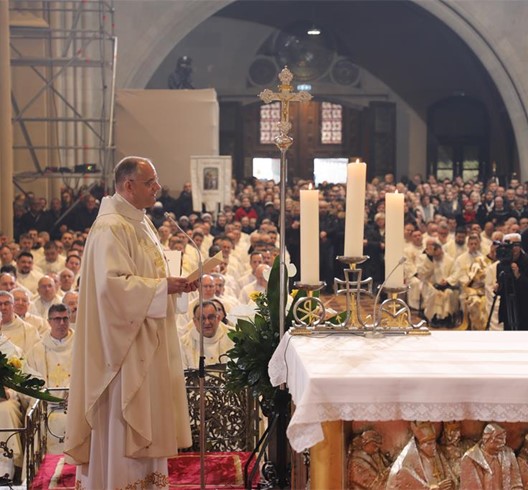 Pozdravni govor vlč. Damira Ocvirka novim pomoćnim biskupima zagrebačkim uime svećenika Zagrebačke nadbiskupije